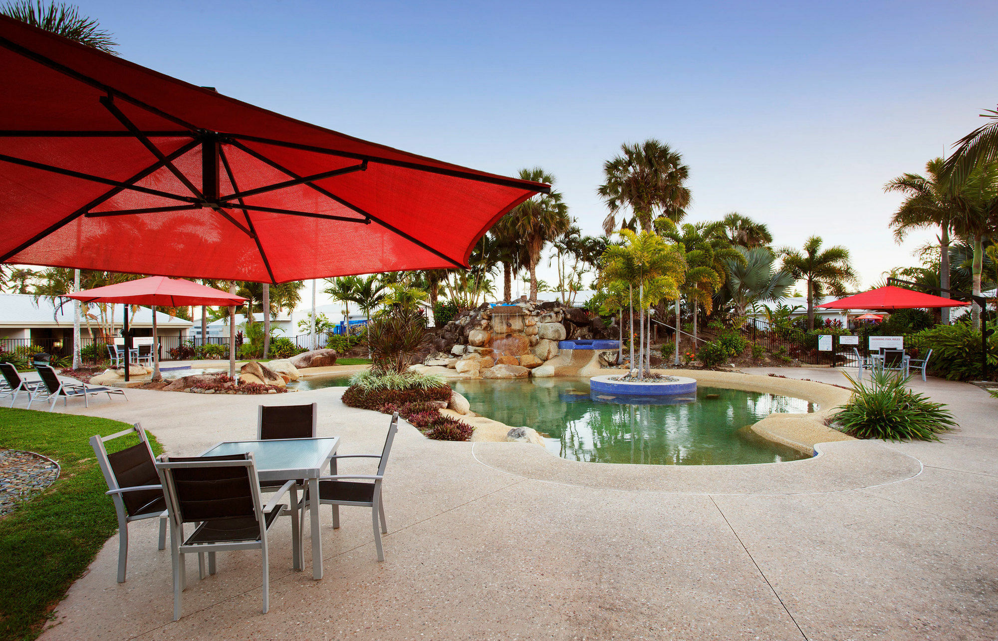 Mission Beach Resort Esterno foto