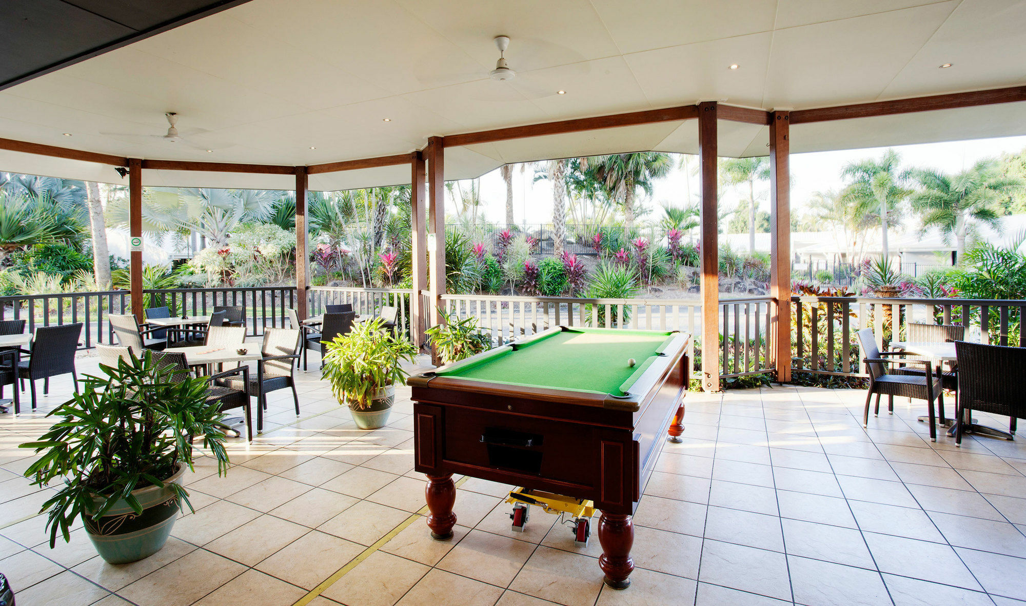 Mission Beach Resort Esterno foto
