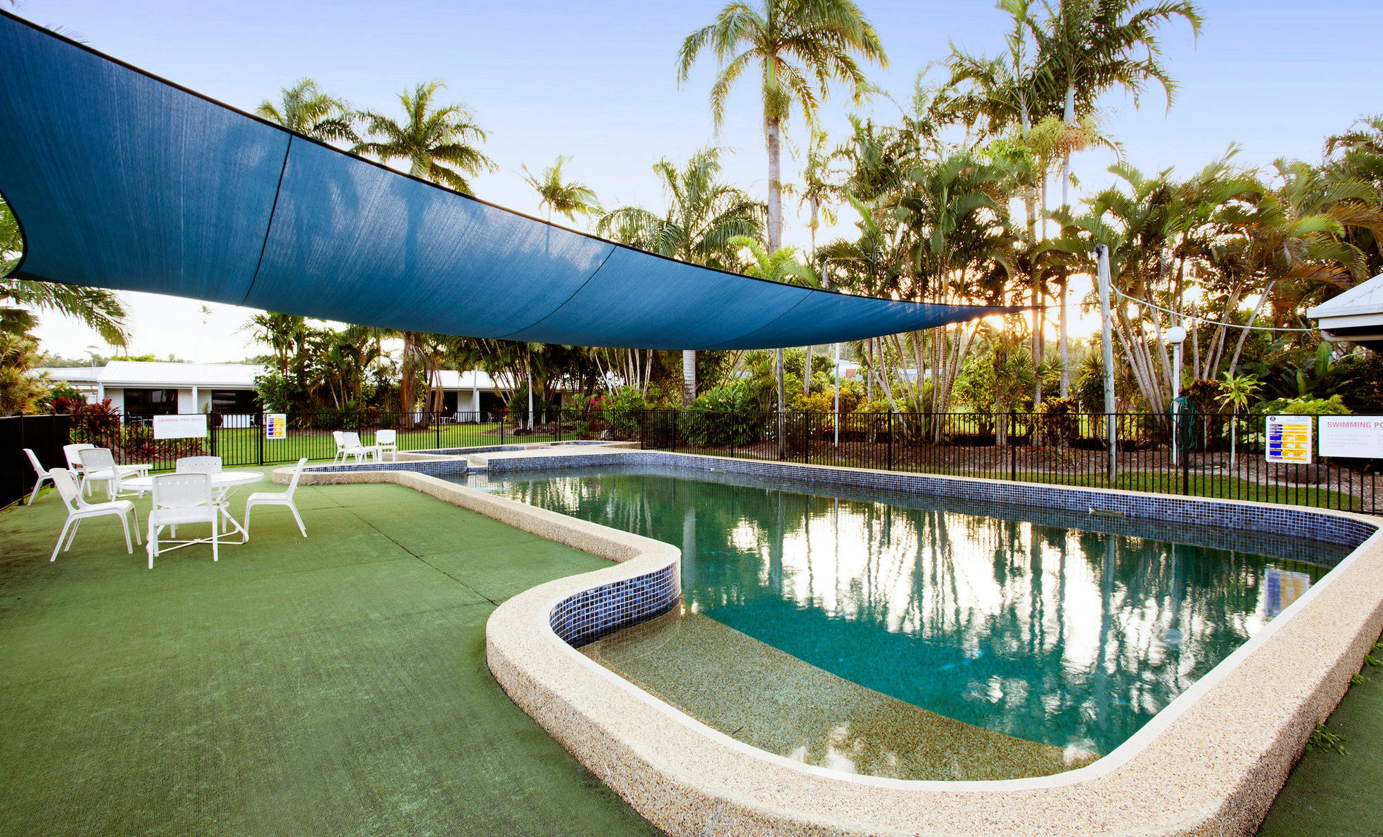 Mission Beach Resort Esterno foto
